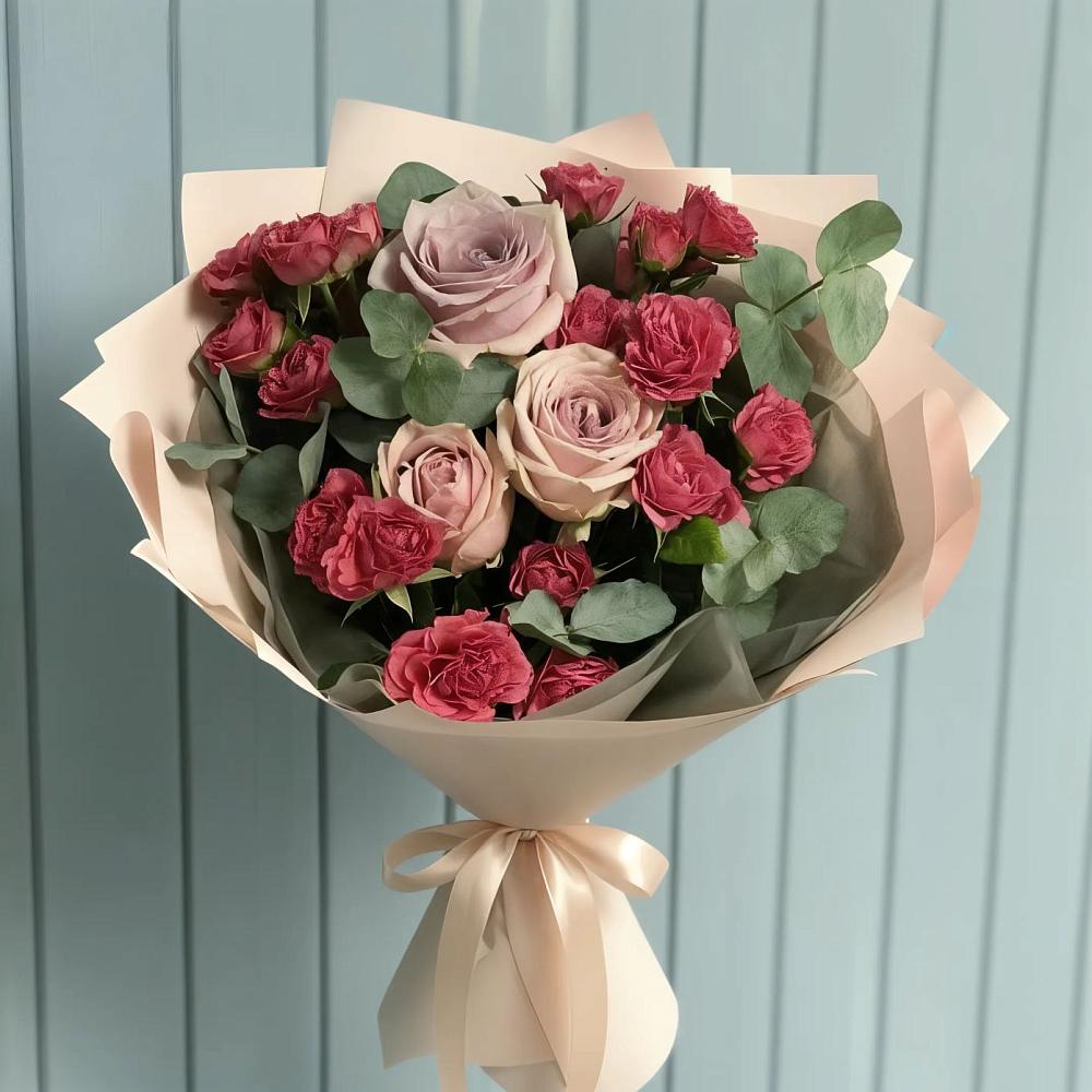 Букет цветов из: Гвоздики и Розы в Солнечногорске-7