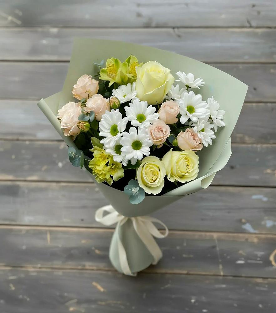 Букет цветов из: Альстромерии, Розы и Хризантемы в Солнечногорске-7