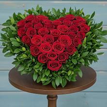 Цветочная композиция из Розы в виде сердца в Солнечногорске-7