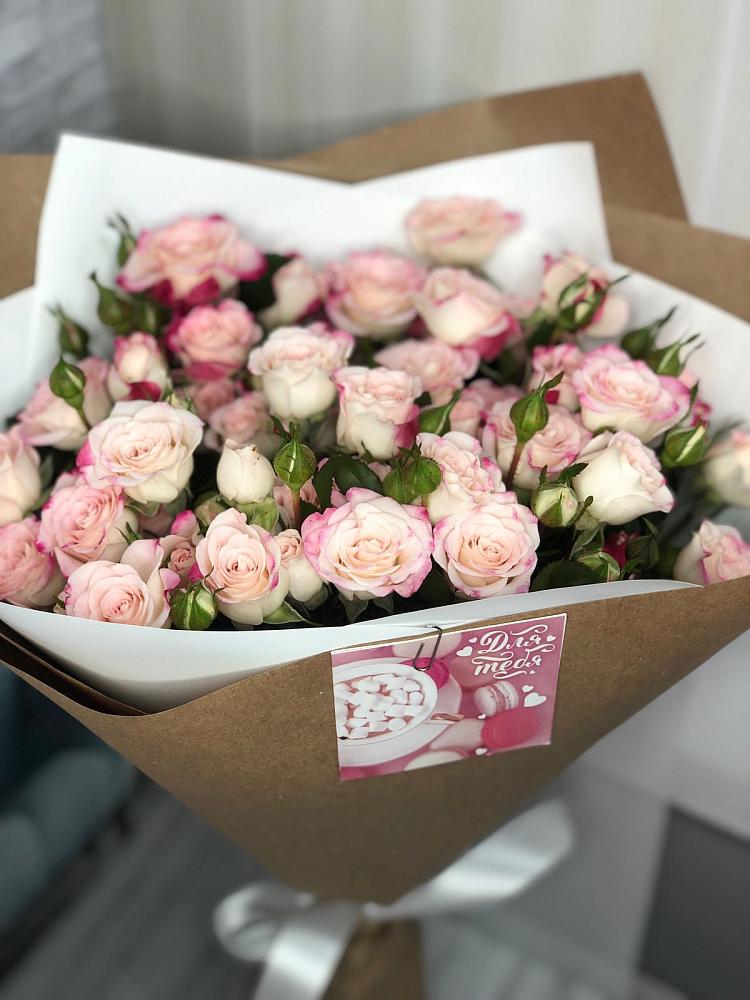 Букет цветов из: Розы в Солнечногорске-7