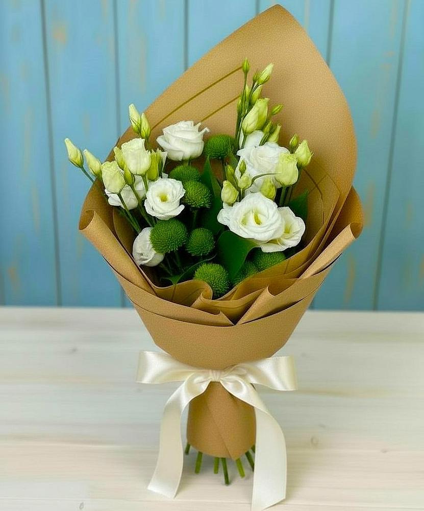 Букет цветов из: Хризантемы и Лизиантусы в Солнечногорске-7