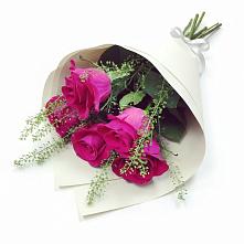 Букет цветов из:  Розы в Солнечногорске-7