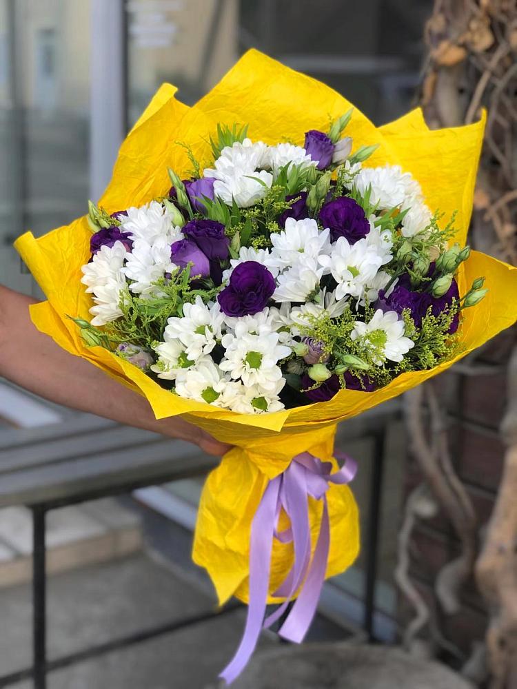 Букет цветов из: Ирисы, Хризантемы и Ромашки в Солнечногорске-7