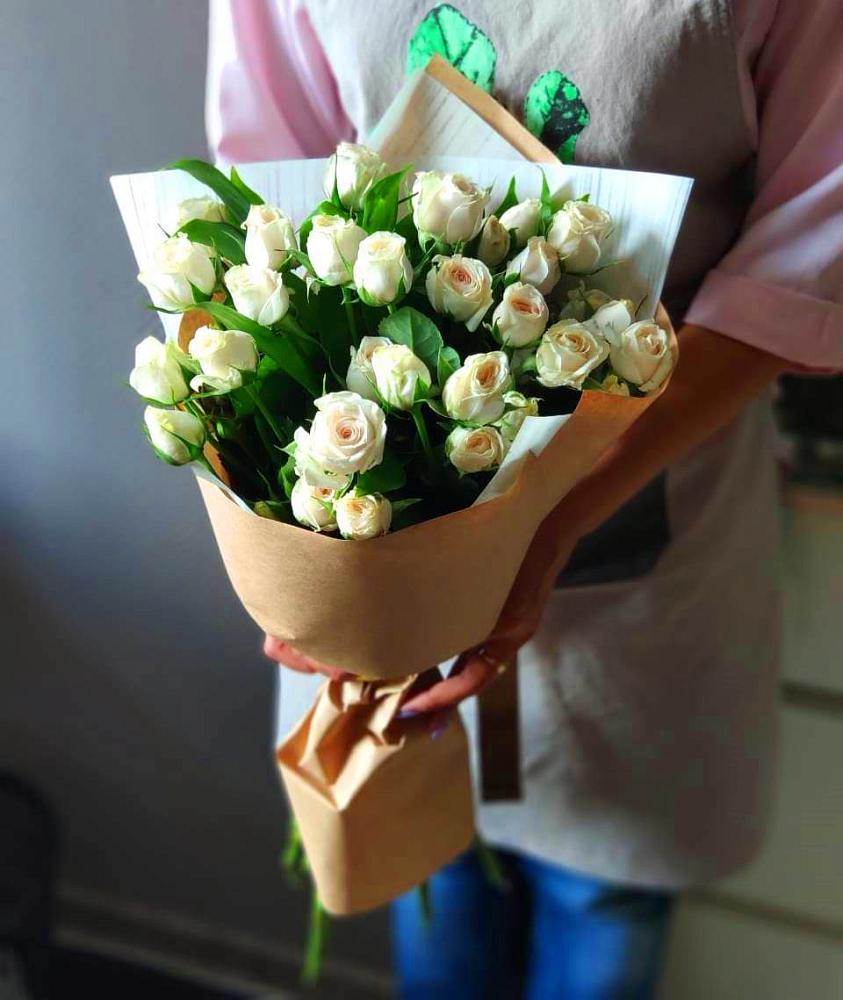 Букет цветов из: Розы в Солнечногорске-7