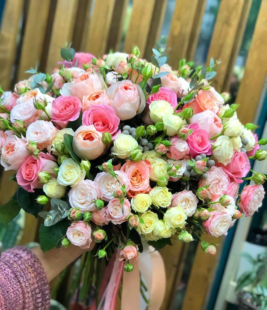 Букет цветов из: Розы в Солнечногорске-7