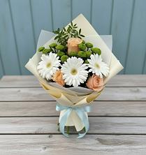 Букет цветов из:  Герберы, Розы и Хризантемы в Солнечногорске-7