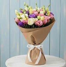 Букет цветов из:  Лизиантусы в Солнечногорске-7